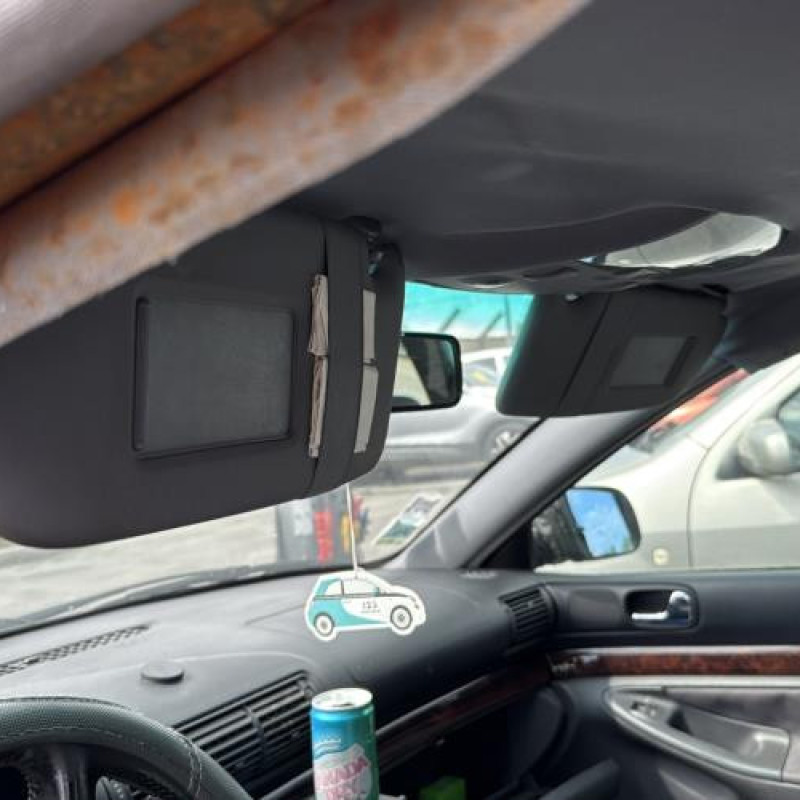 Poignee porte avant gauche AUDI A4 1 Photo n°18