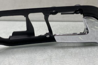 Poignee interieur avant droit VOLKSWAGEN POLO 4 Photo n°1