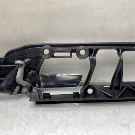 Poignee interieur avant droit VOLKSWAGEN POLO 4
