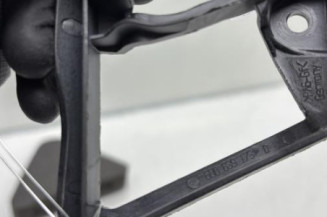 Poignee interieur arriere gauche VOLKSWAGEN POLO 4