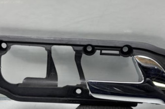 Poignee interieur avant droit VOLKSWAGEN POLO 4 Photo n°1