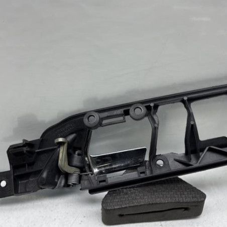 Poignee interieur avant droit VOLKSWAGEN POLO 4