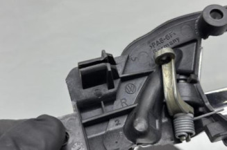 Poignee interieur avant droit VOLKSWAGEN POLO 4