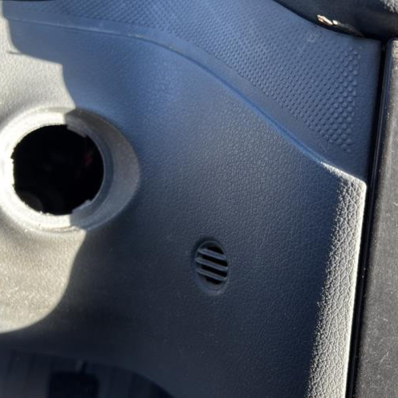 Poignee porte avant droit MERCEDES VITO 639 Photo n°19