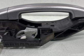 Poignee porte arriere gauche PEUGEOT 2008 1