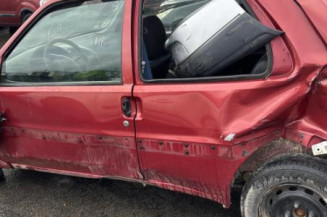 Poignee interieur avant droit CITROEN SAXO