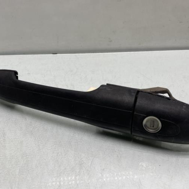 Poignee porte avant gauche MERCEDES VITO 639 Photo n°1