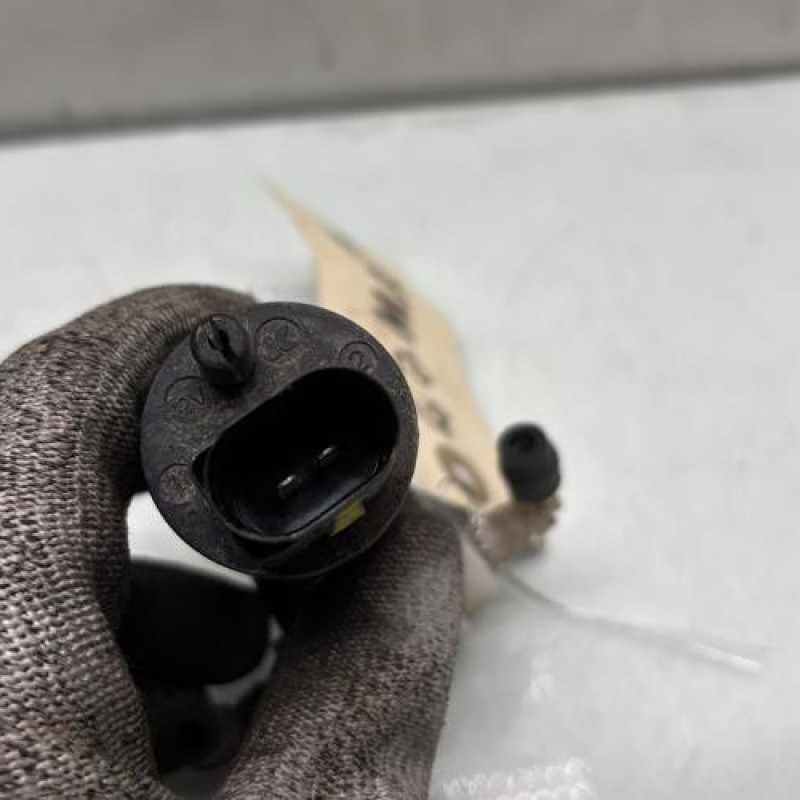 Pompe lave glace avant MERCEDES CLASSE M 164 Photo n°4