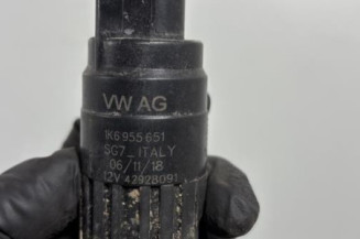 Pompe lave glace arriere VOLKSWAGEN TOURAN 3