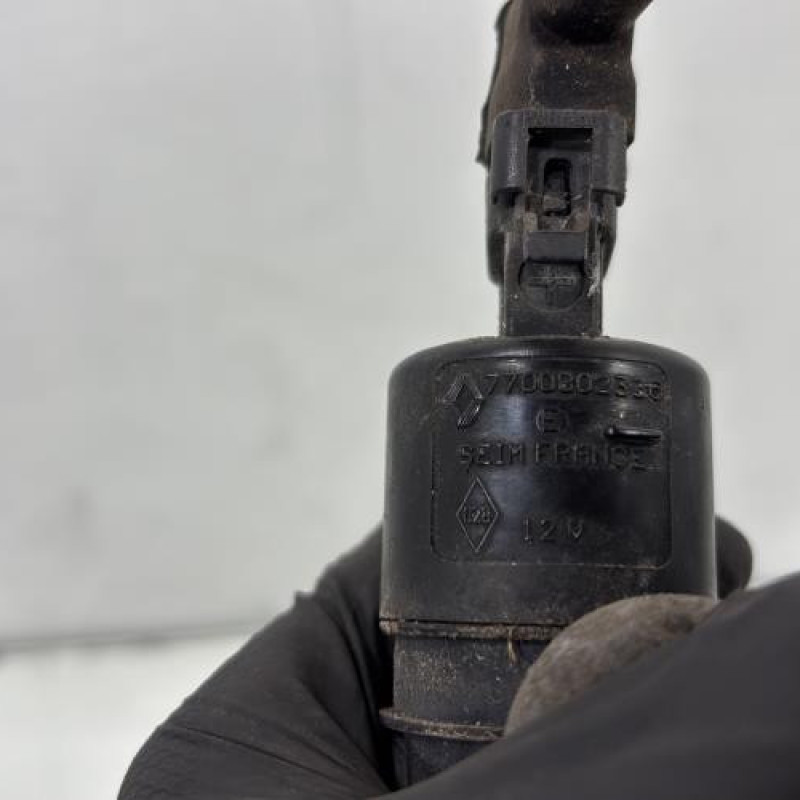 Pompe lave glace avant RENAULT CLIO 1 Photo n°4