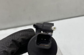 Pompe lave glace avant RENAULT CLIO 3