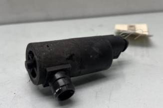 Pompe lave glace arriere TOYOTA YARIS 2 Photo n°1