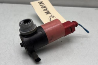 Pompe lave glace avant TOYOTA YARIS 2