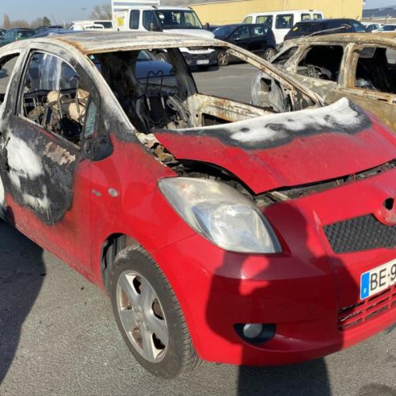 Pompe lave glace avant TOYOTA YARIS 2 Photo n°6