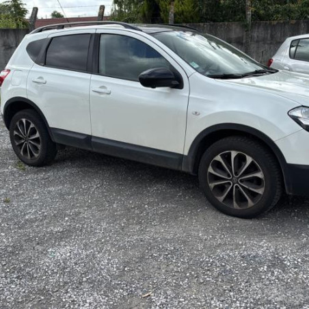 Reservoir essence NISSAN QASHQAI 1