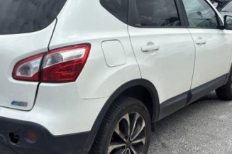 Reservoir essence NISSAN QASHQAI 1