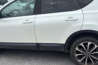 Reservoir essence NISSAN QASHQAI 1