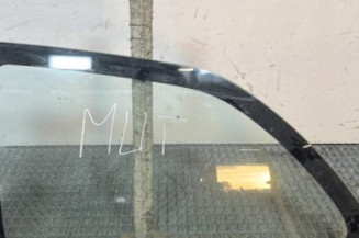 Custode arriere gauche TOYOTA YARIS 2 Photo n°1