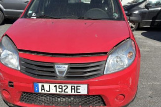 Moteur essuie glace arriere DACIA SANDERO 1