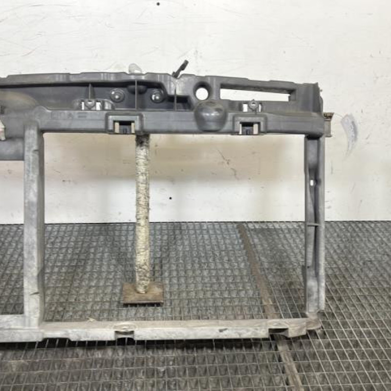 Face avant PEUGEOT 207 Photo n°1