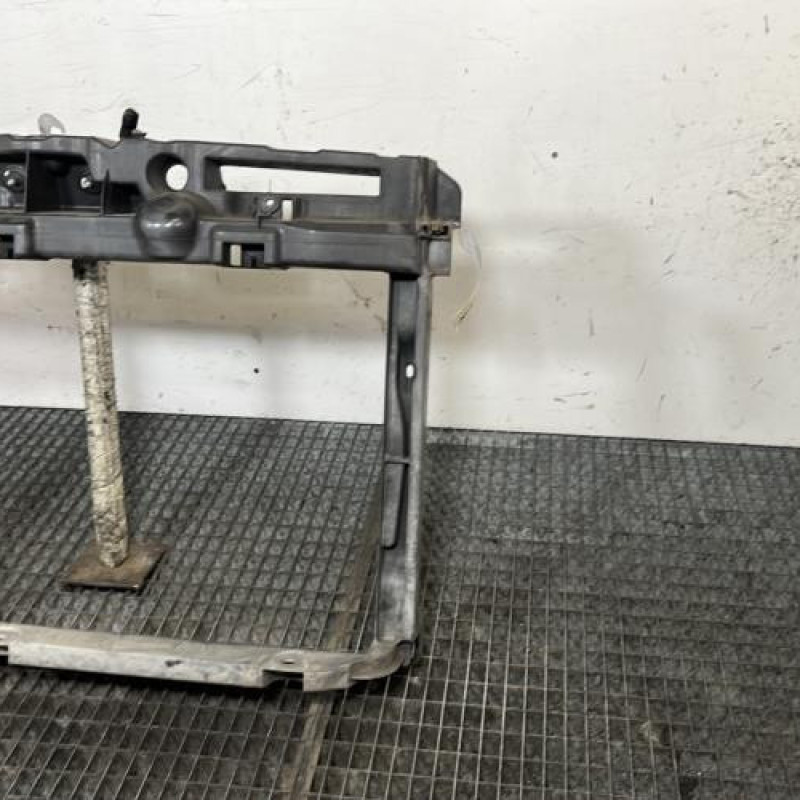 Face avant PEUGEOT 207 Photo n°3