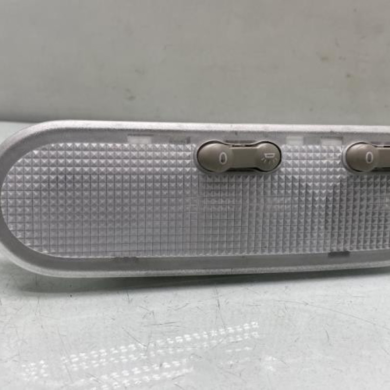 Eclairage de plafonnier DACIA SANDERO 2 Photo n°1