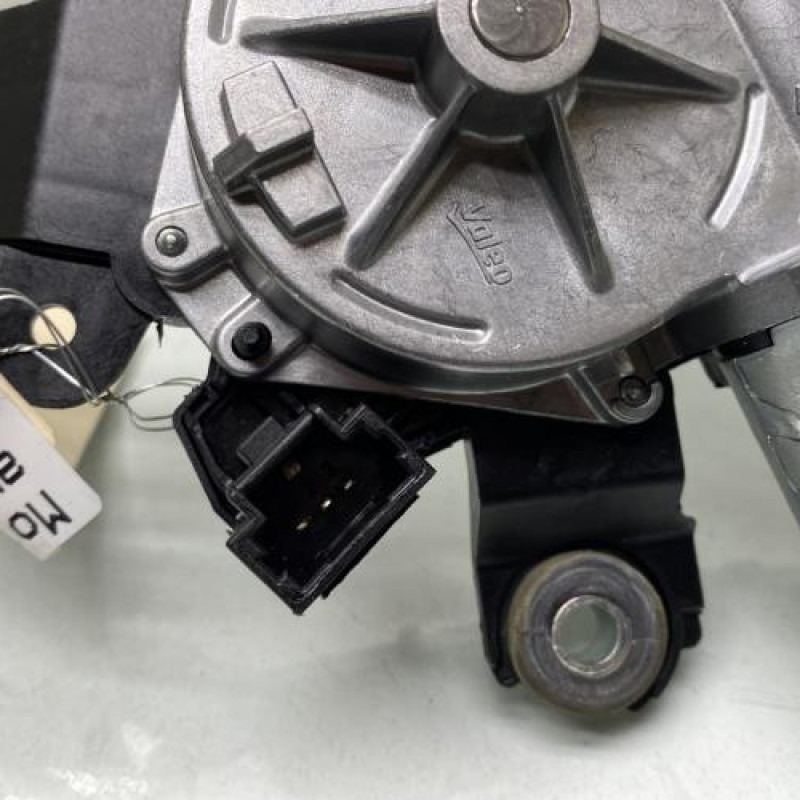 Moteur essuie glace arriere RENAULT CLIO 4 Photo n°4