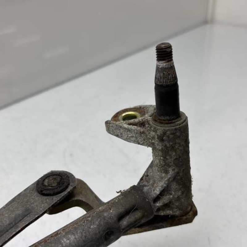 Moteur essuie glace avant VOLKSWAGEN POLO 4 Photo n°3