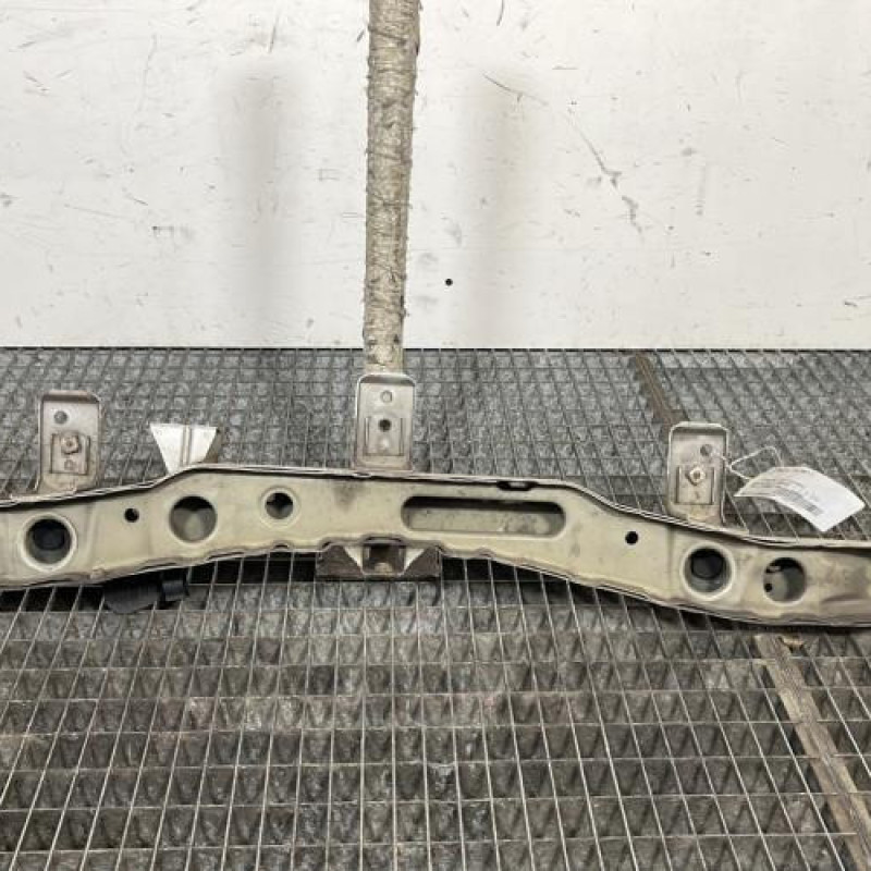 Face avant TOYOTA AURIS 1 Photo n°1