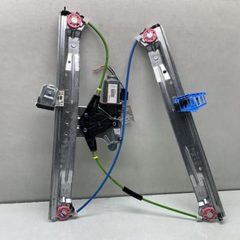 Leve vitre electrique avant droit CITROEN C3 PICASSO Photo n°1