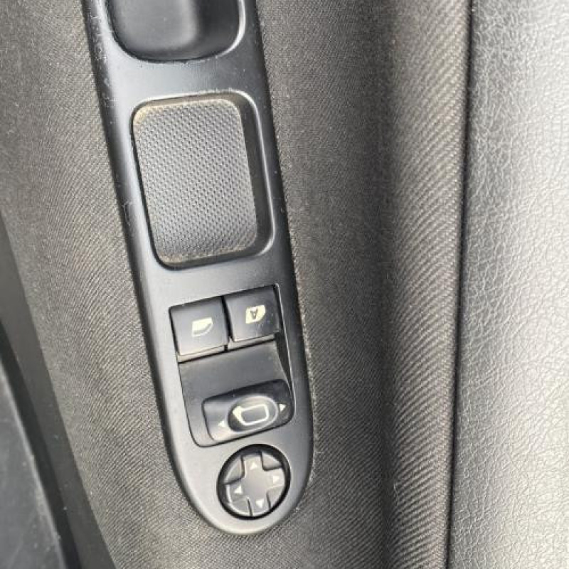 Porte arriere droit PEUGEOT 207 Photo n°16