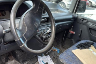 Leve vitre mecanique avant gauche PEUGEOT EXPERT 1