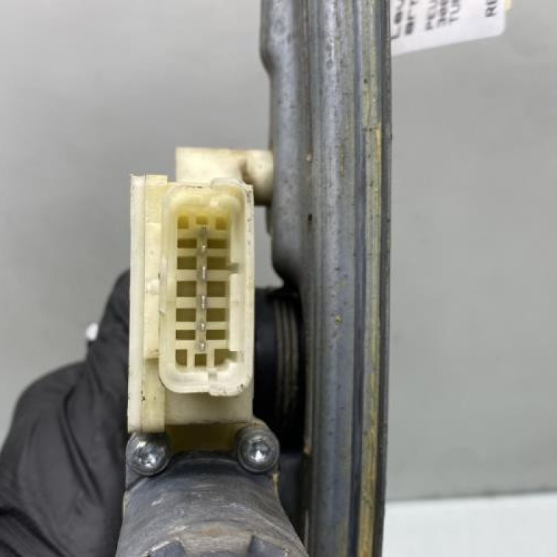 Leve vitre electrique arriere gauche PEUGEOT 308 2 Photo n°4