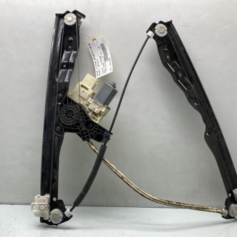 Leve vitre electrique avant droit PEUGEOT 308 2 Photo n°1