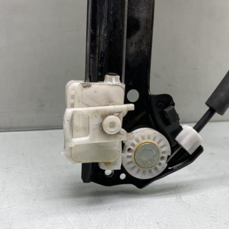 Leve vitre electrique avant droit PEUGEOT 308 2 Photo n°2