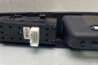 Interrupteur de leve vitre avant gauche KIA CEE-D 1 SPORT WAGON