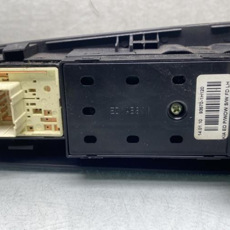 Interrupteur de leve vitre avant gauche KIA CEE-D 1 SPORT WAGON Photo n°4