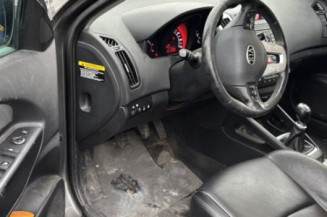 Interrupteur de leve vitre avant gauche KIA CEE-D 1 SPORT WAGON