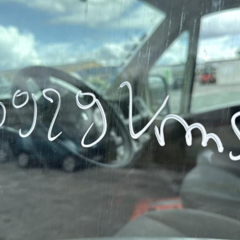 Leve vitre electrique avant gauche PEUGEOT BOXER 3 Photo n°10