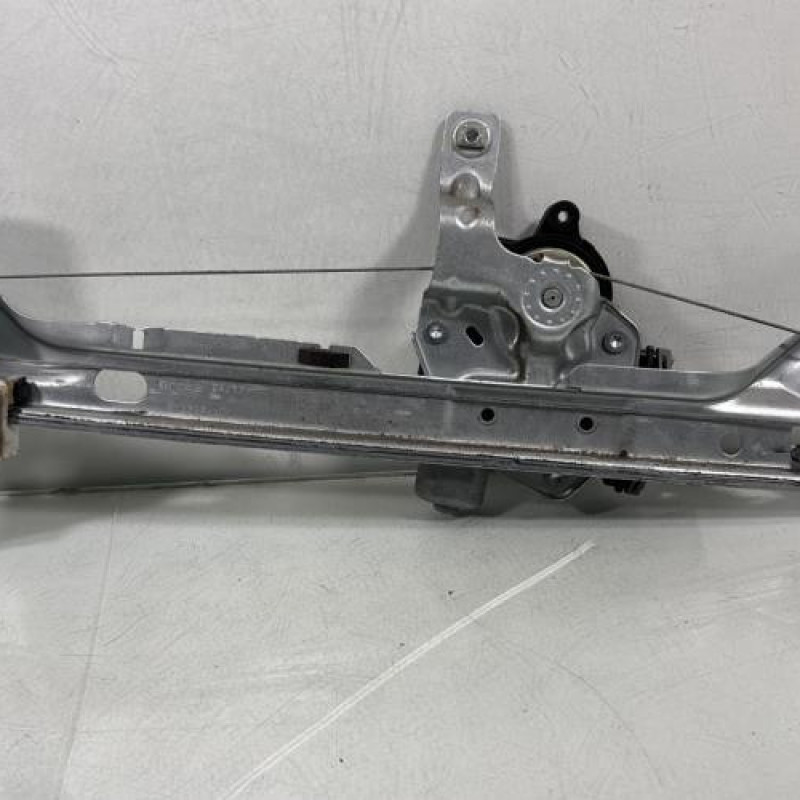 Leve vitre electrique avant droit PEUGEOT 5008 1 Photo n°1