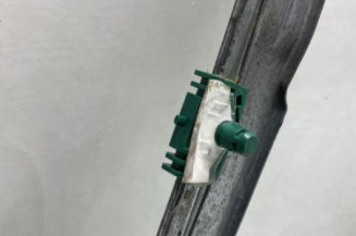 Leve vitre mecanique avant gauche RENAULT CLIO 3