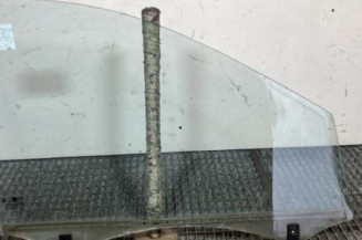 Vitre avant gauche KIA SORENTO 1