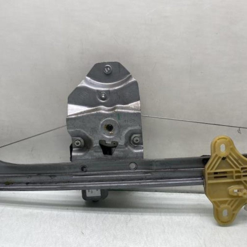 Leve vitre electrique avant droit RENAULT CLIO 4 Photo n°1