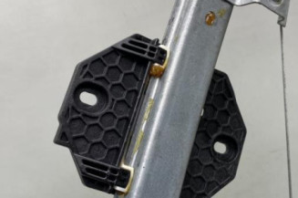 Leve vitre electrique avant droit DACIA SANDERO 2