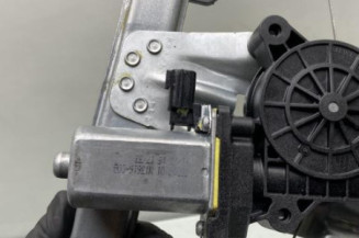 Leve vitre electrique avant droit DACIA SANDERO 2