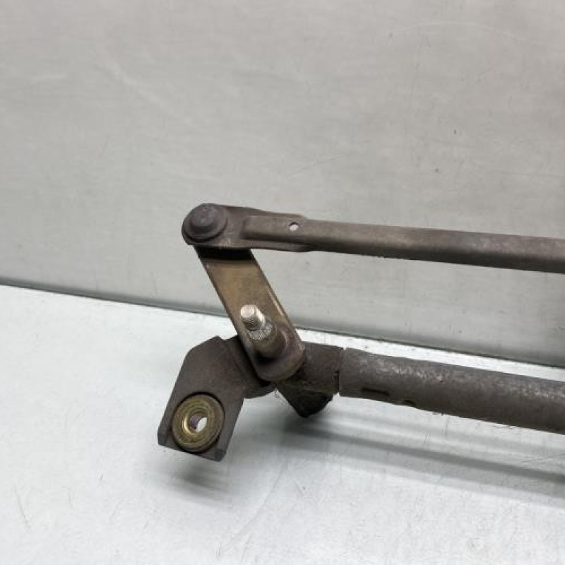 Moteur essuie glace avant VOLKSWAGEN POLO 3 Photo n°3