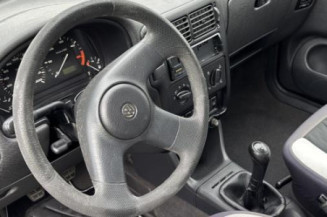 Moteur essuie glace avant VOLKSWAGEN POLO 3