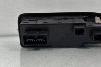 Interrupteur de leve vitre avant gauche PEUGEOT 508 1