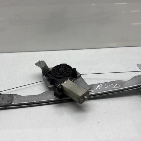 Leve vitre electrique avant droit DACIA SANDERO 1 Photo n°1