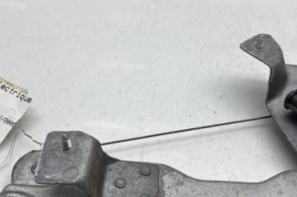 Leve vitre electrique avant droit DACIA SANDERO 1